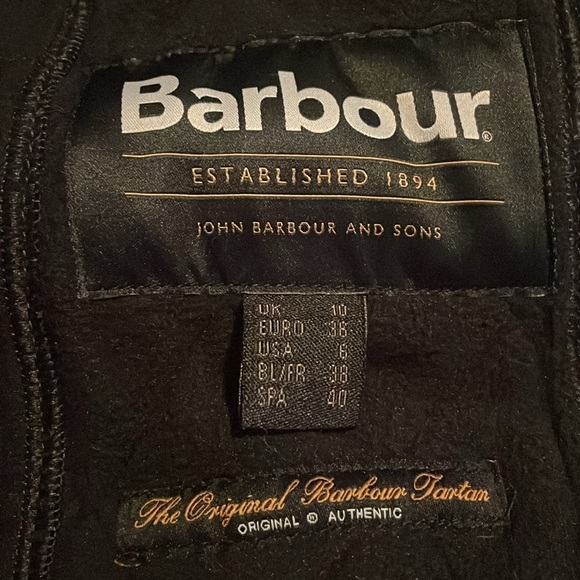 Barbour Black Quilted Jacket - Picture 10 of 10